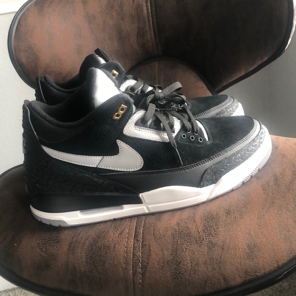 Jordan 3 Tinker Sz. 12 (Reflective)